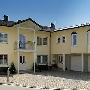 Apartment Appartementhaus Stangl, Bad Füssing
